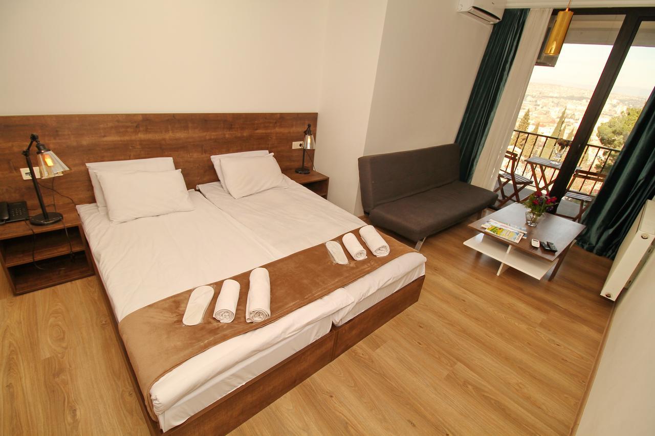 Tbilisi View Hotel Екстер'єр фото