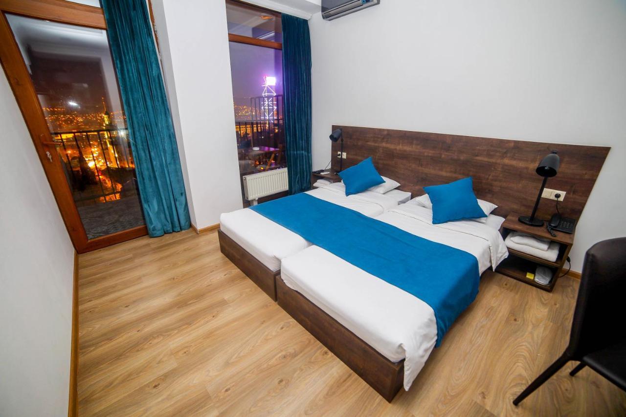 Tbilisi View Hotel Екстер'єр фото
